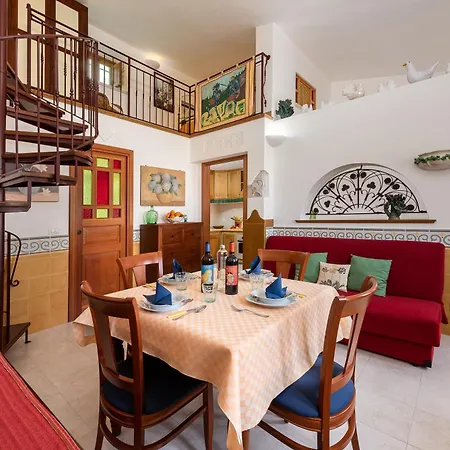 Apartment Le Maioliche *