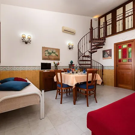 Apartment Le Maioliche San Vito Lo Capo
