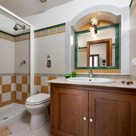 Le Maioliche Apartment *